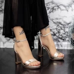 Sandale s debelom petom za žene 2XKK57 Šampanjac | Mei