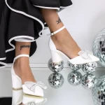 Cipele s debelom petom 3XKK132 Bijela | Mei