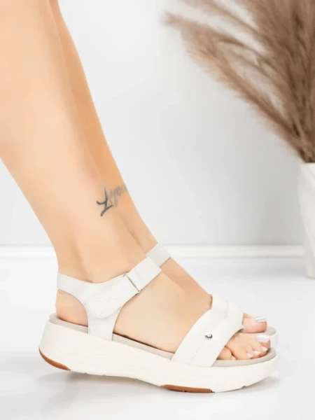 ženske sandale od prave kože 036 Krem | Advancer