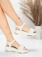 ženske sandale od prave kože 037 Krem | Advancer