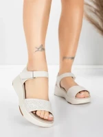 ženske sandale od prave kože 037 Krem | Advancer