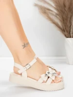 Sandale s niskim potplatom za žene 5H82 Bež | Mei