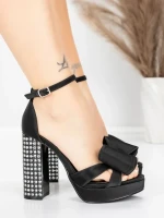 Sandale s debelom petom i platformom za žene 5KV72 Crna | Mei