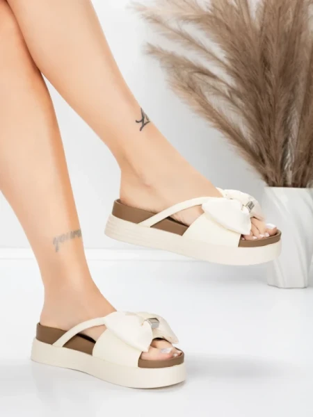 Ženske papuče od prave kože TP637-1 Krem | Formazione